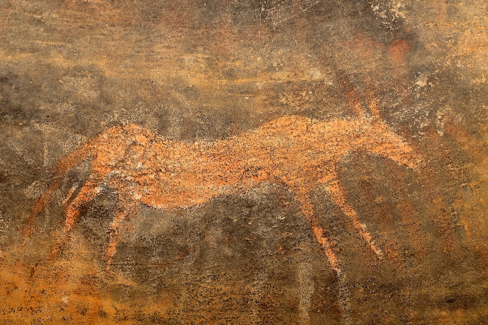 Pintura rupestre de bosquímanos (san) de um antílope, região de Karoo, África do Sul